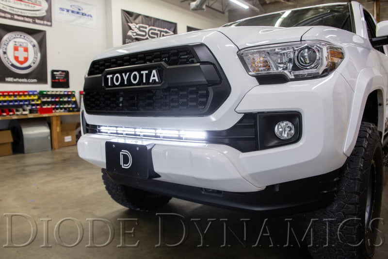 Diode Dynamics 16-21 Toyota Tacoma SS30 Stealth Lightbar Kit - White Driving